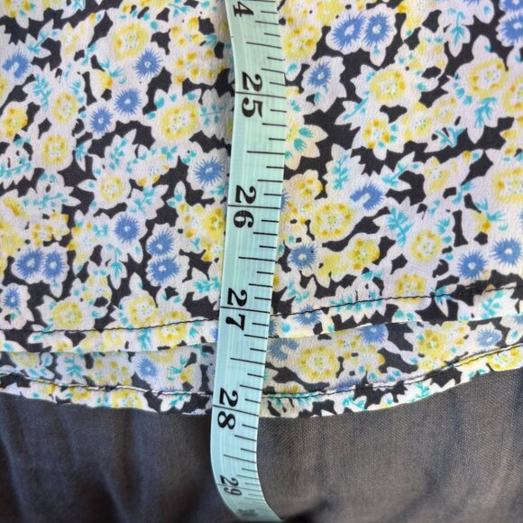Equipment Silk Floral Blouse Size L Yellow Blue Print Popover - Picture 8 of 8